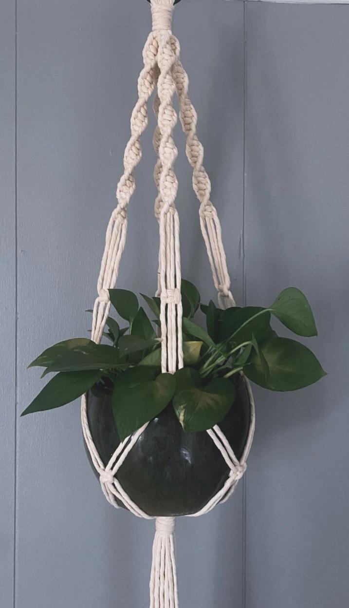 Macrame Pot Hanger Workshop